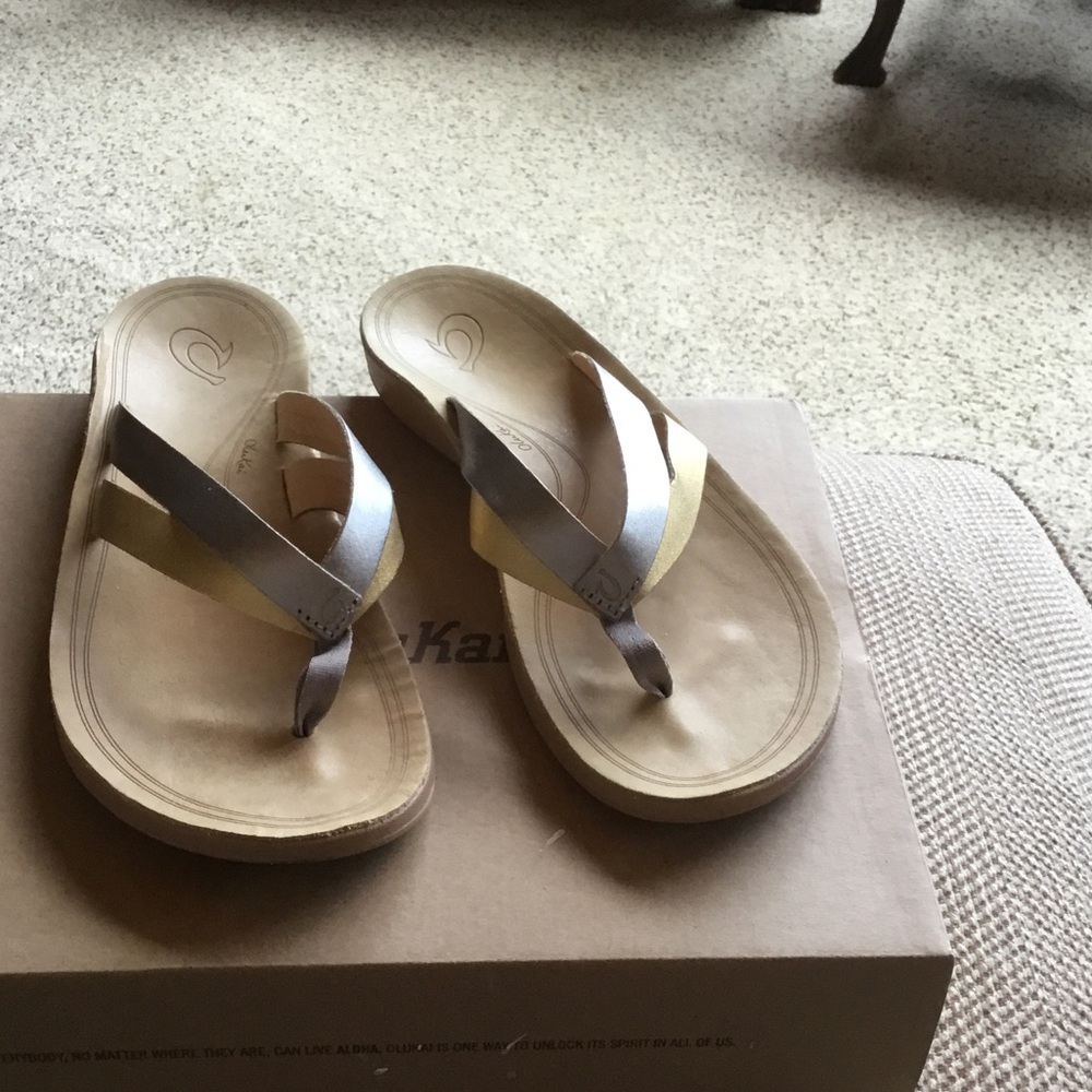 EUC Olukai Silver and Gold Sandals